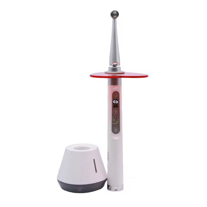 Valokovettuva hammaslamppu